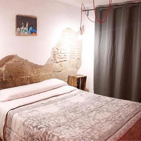 Bed and Breakfast Casa Paeria Lleida Exterior foto